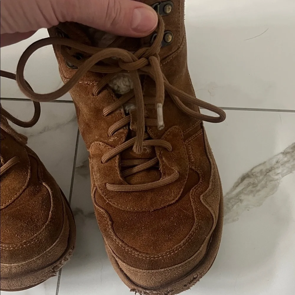 UGG Chestnut Suede Shearling-Lined Lace-Up Boots. Youth
